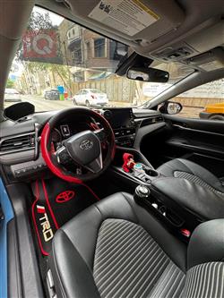 تۆیۆتا کامری